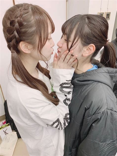 asian lesbians tongue kissing